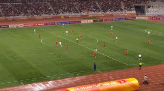 1739624635480075151.gif 刘诚宇.gif